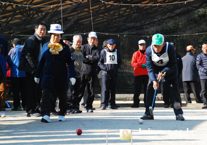 ‘제1회 경산시장기 게이트볼대회’ 열려