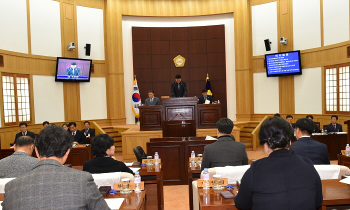 제2회 추가경정예산안 원안 통과 