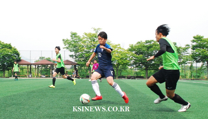 ‘경산교육장기 초·중·고 축구대회’ 열려