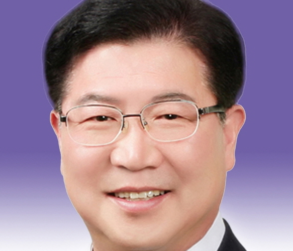 홍정근 도의원, 우수의정대상 수상 