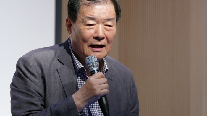 경산문협, 김주영 소설가 문학강연회 개최