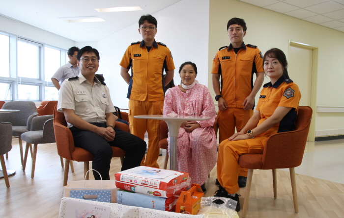 40대 산모, 119구급차 안에서 넷째 출산