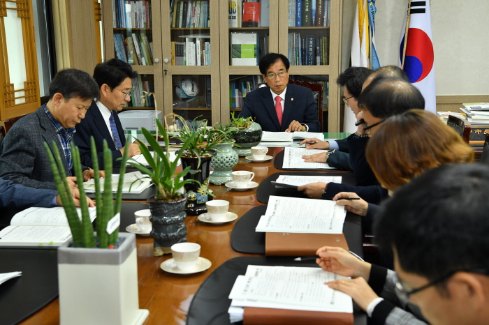 내년 시정목표 ‘행복한 미래! 더 큰 희망경산’