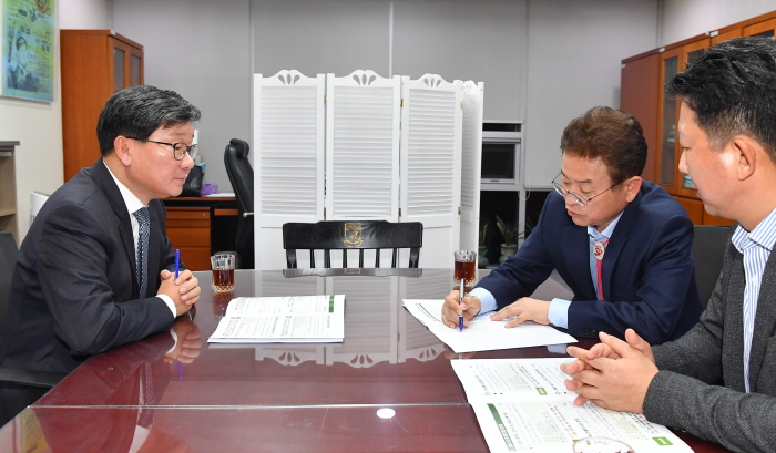 이철우 지사, 국회 찾아 내년 국비확보에 사활