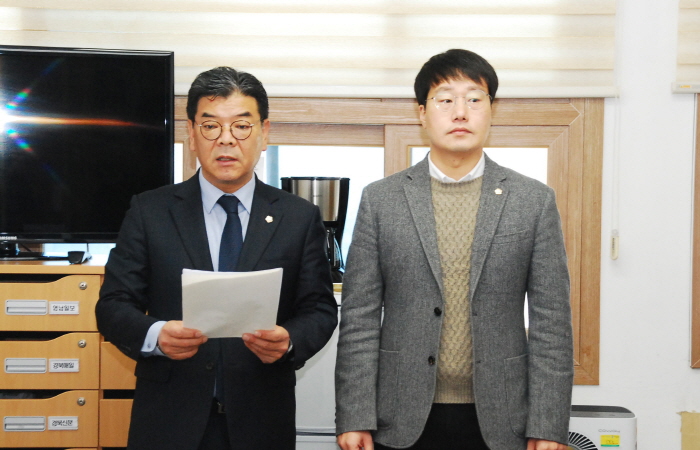 민주당 시의원들 “비상대책협의회 구성하자”