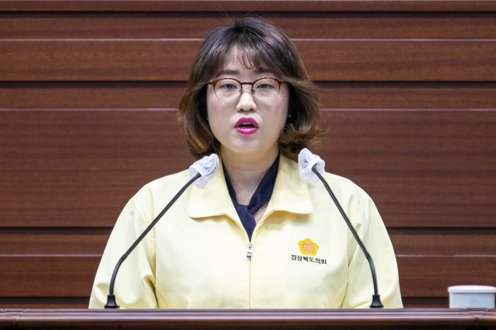 박채아 도의원, 축사 악취 민원 해결 요구