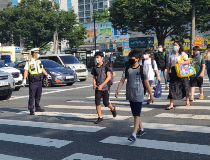 개학 맞아 스쿨존 교통안전활동 강화