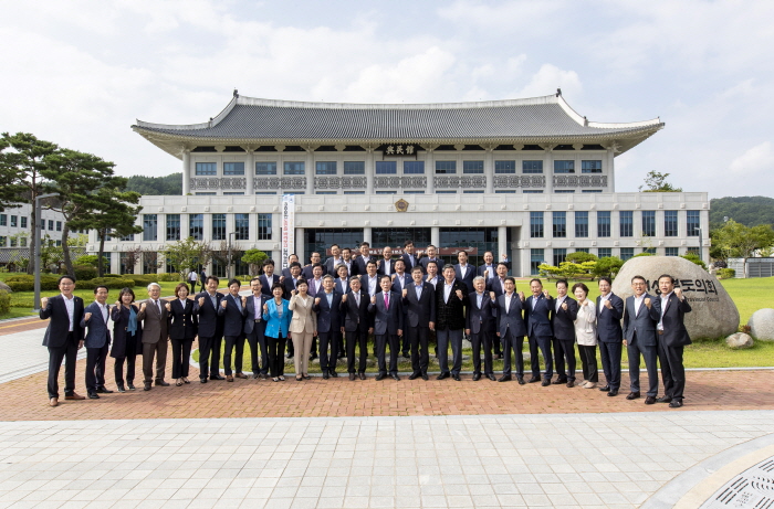 제11대 도의회, 후반기 의정활동 1년을 돌아보다