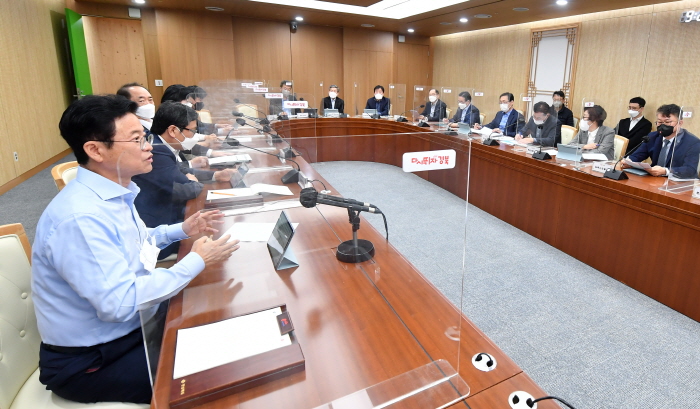 경북도, 간부회의 방식 개편