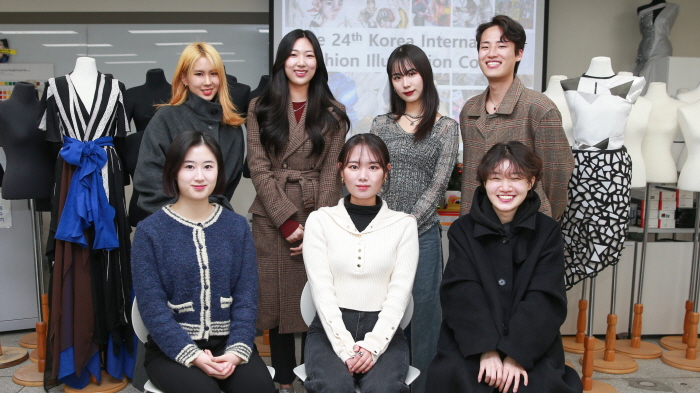 대구가톨릭대 패션디자인과 학생들, 국제일러스트레이션 공..