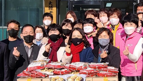 또바기봉사단, 명절 소외 어르신 후원