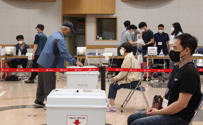 경산, 오후 6시 기준 투표율 ‘42.7%’ 