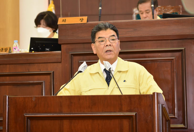 “경산에 보행자 우선도로 지정 필요하다”