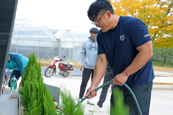 만복회 ‘행복한 경로당 만들기’