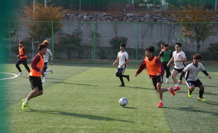 ‘2022 경산시장기 축구대회’ 열려 