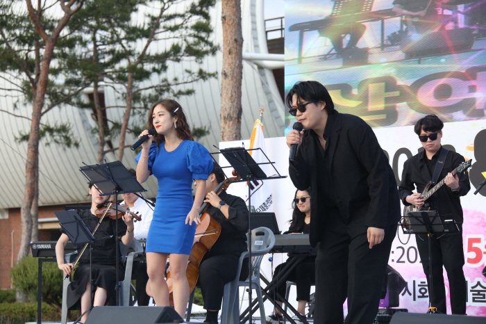 지역 예술인들의 축제 ‘팡파르’