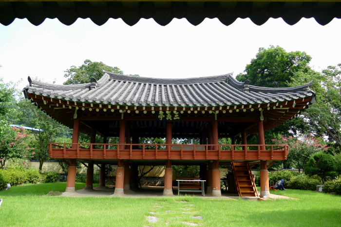정씨삼의사(鄭氏三義士)의 얼이 서린 옥곡동