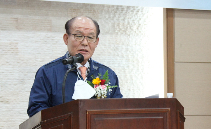 윤진필 이사장, 차기 선거 불출마 선언