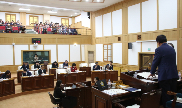 시의회, 제1회 추경예산안 심사