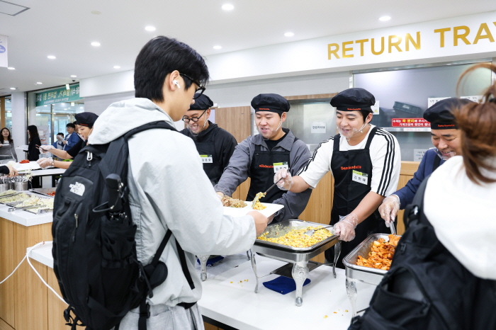 “뇌를 깨우고, A+를 부르는 아침밥!”