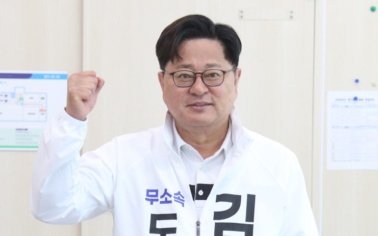 “낙하산 정치 거부...시민 위해 일하겠다!”